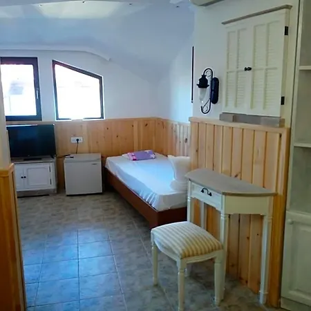 Rony Hotel